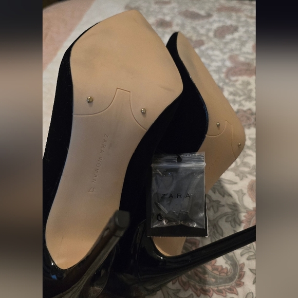 Zara Black Velvet High Heel Shoes - Picture 6 of 8